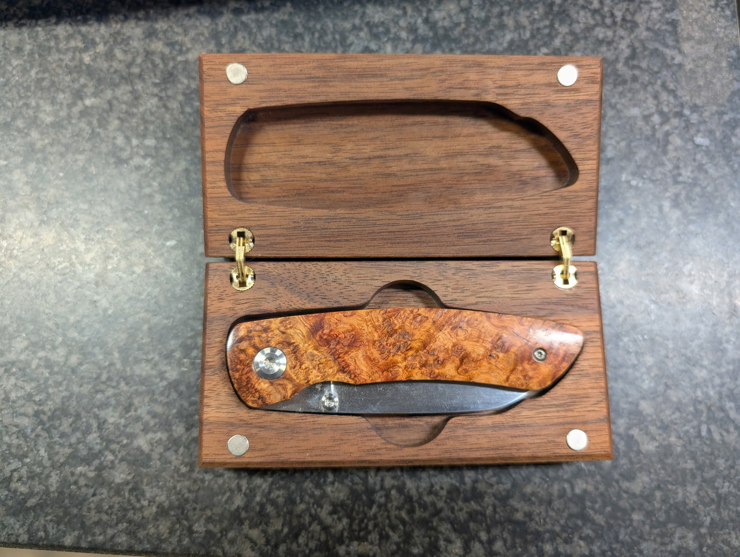 Amboyna Liner Lock Folding Knife