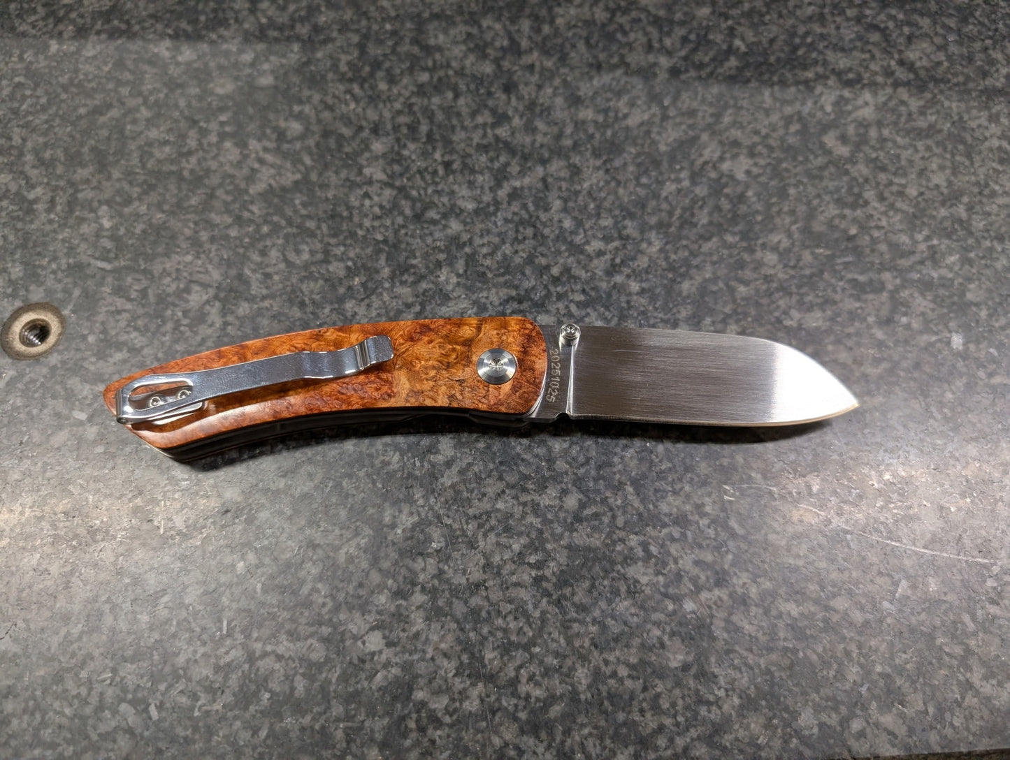 Amboyna Liner Lock Folding Knife